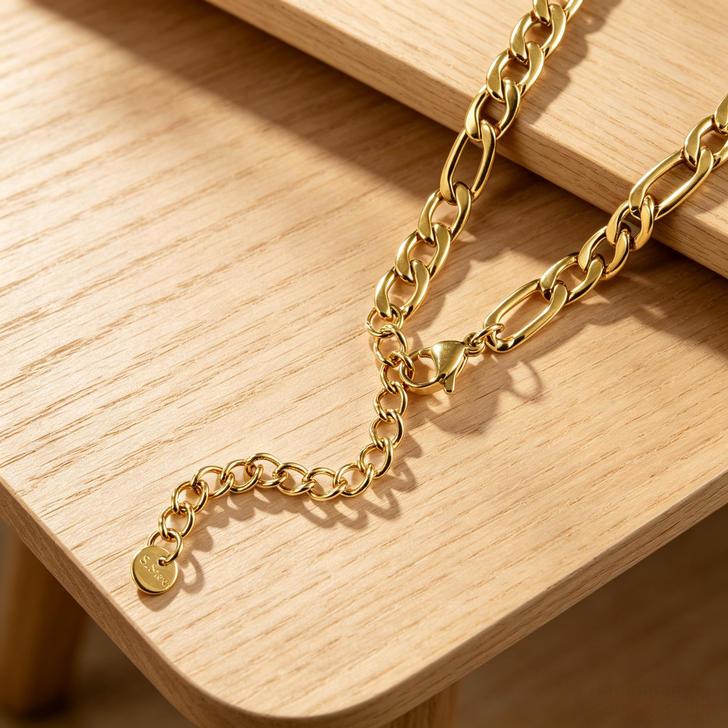 Elegant Classic Metallic Link Chain Necklace