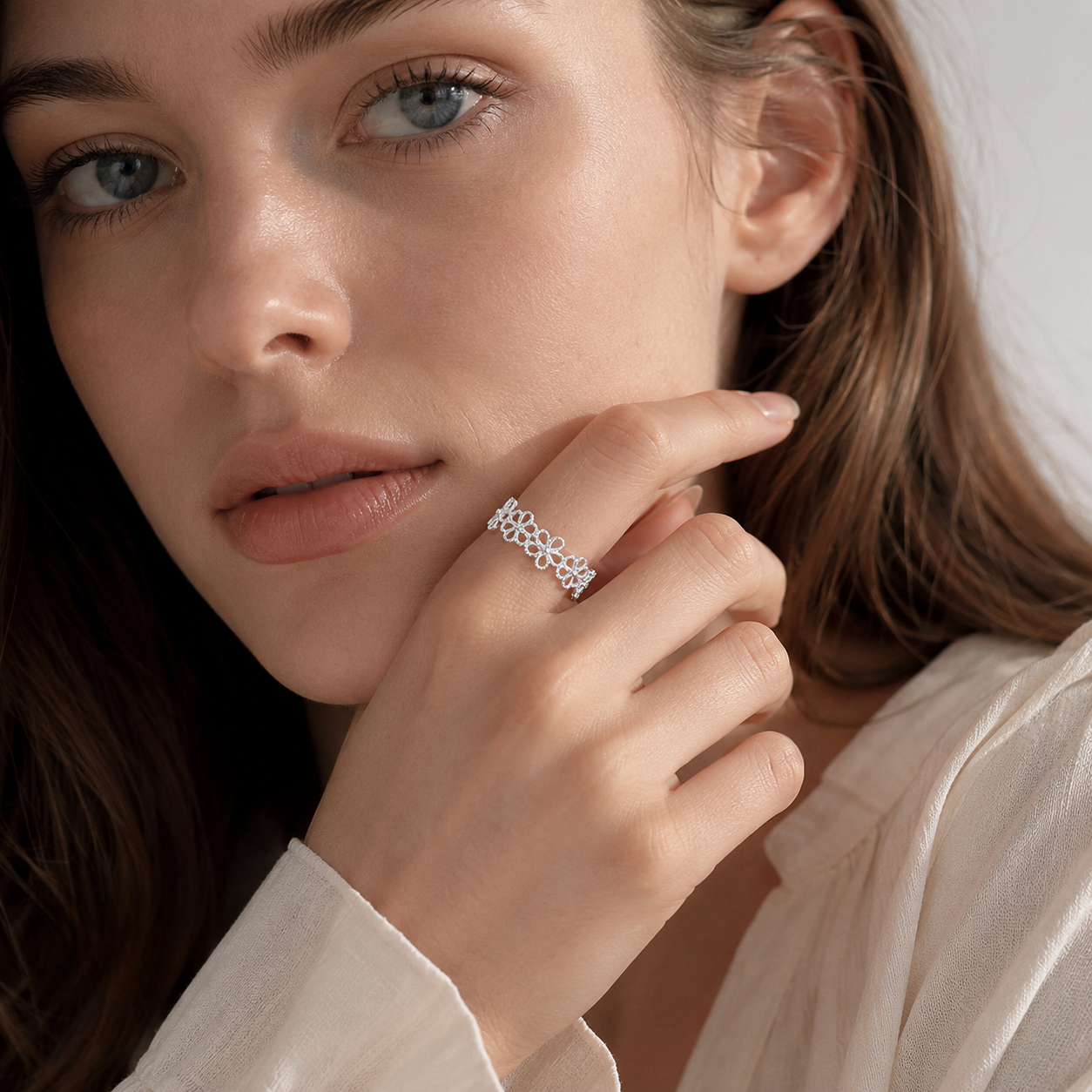 Hollow Floral Band Ring